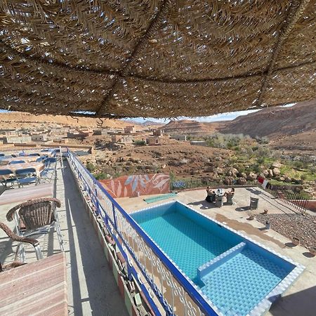 Hotel Familiale Les Grotte Ait Ben Haddou Bagian luar foto