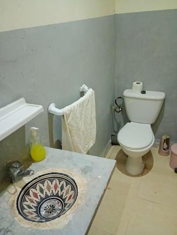 Hotel Familiale Les Grotte Ait Ben Haddou Bagian luar foto